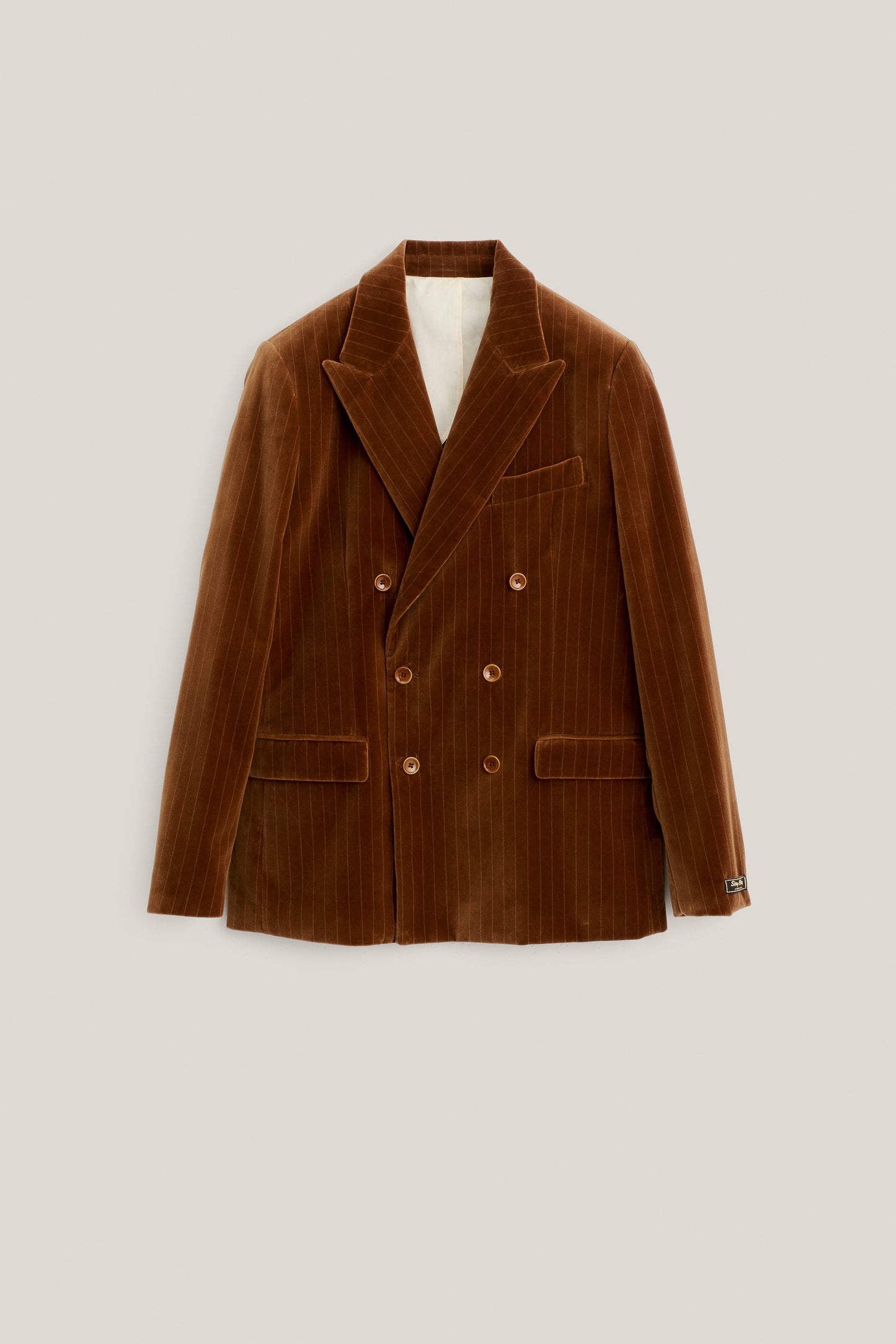 DOUBLE-BREASTED PEAK BLAZER