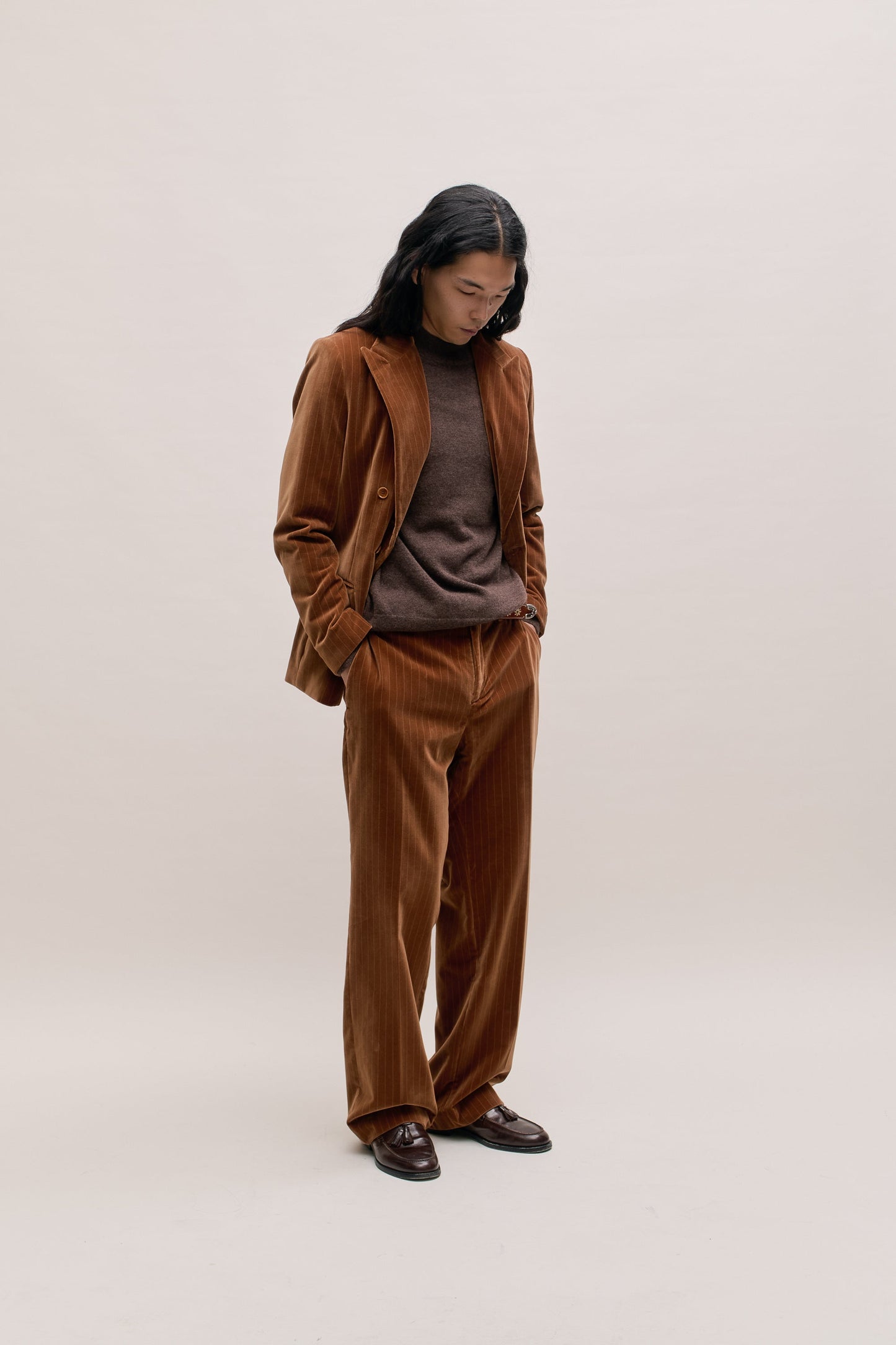DOUBLE-BREASTED PEAK BLAZER