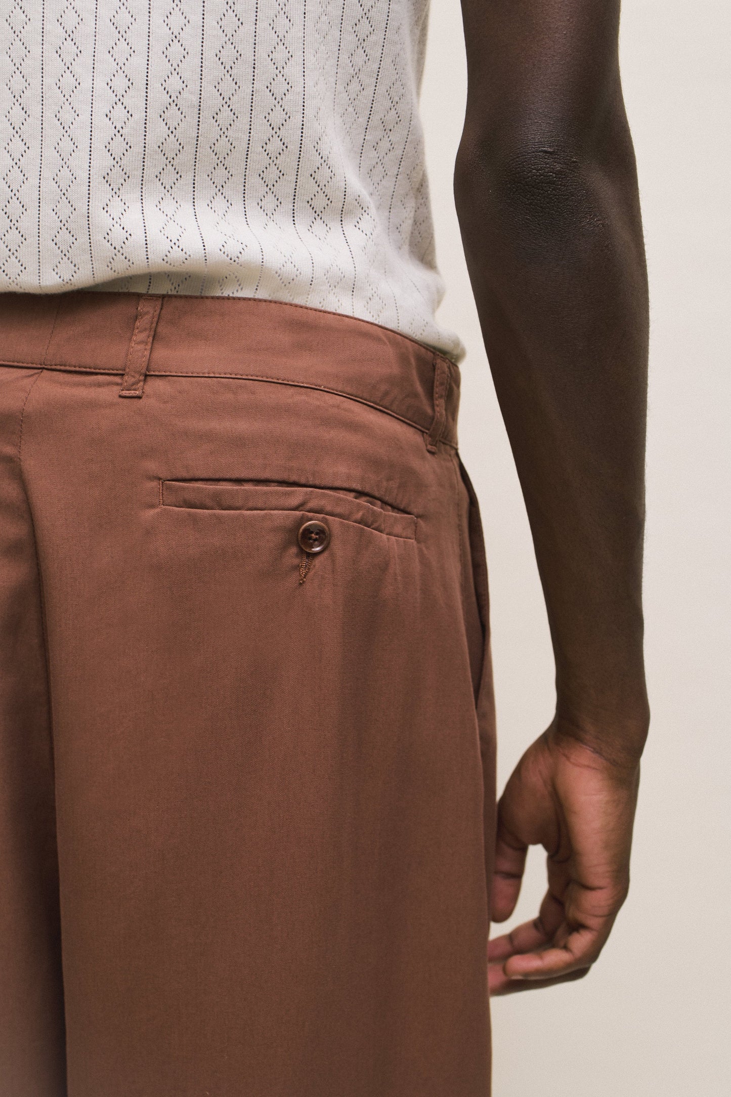 FLEXIBLE WIDE TROUSERS