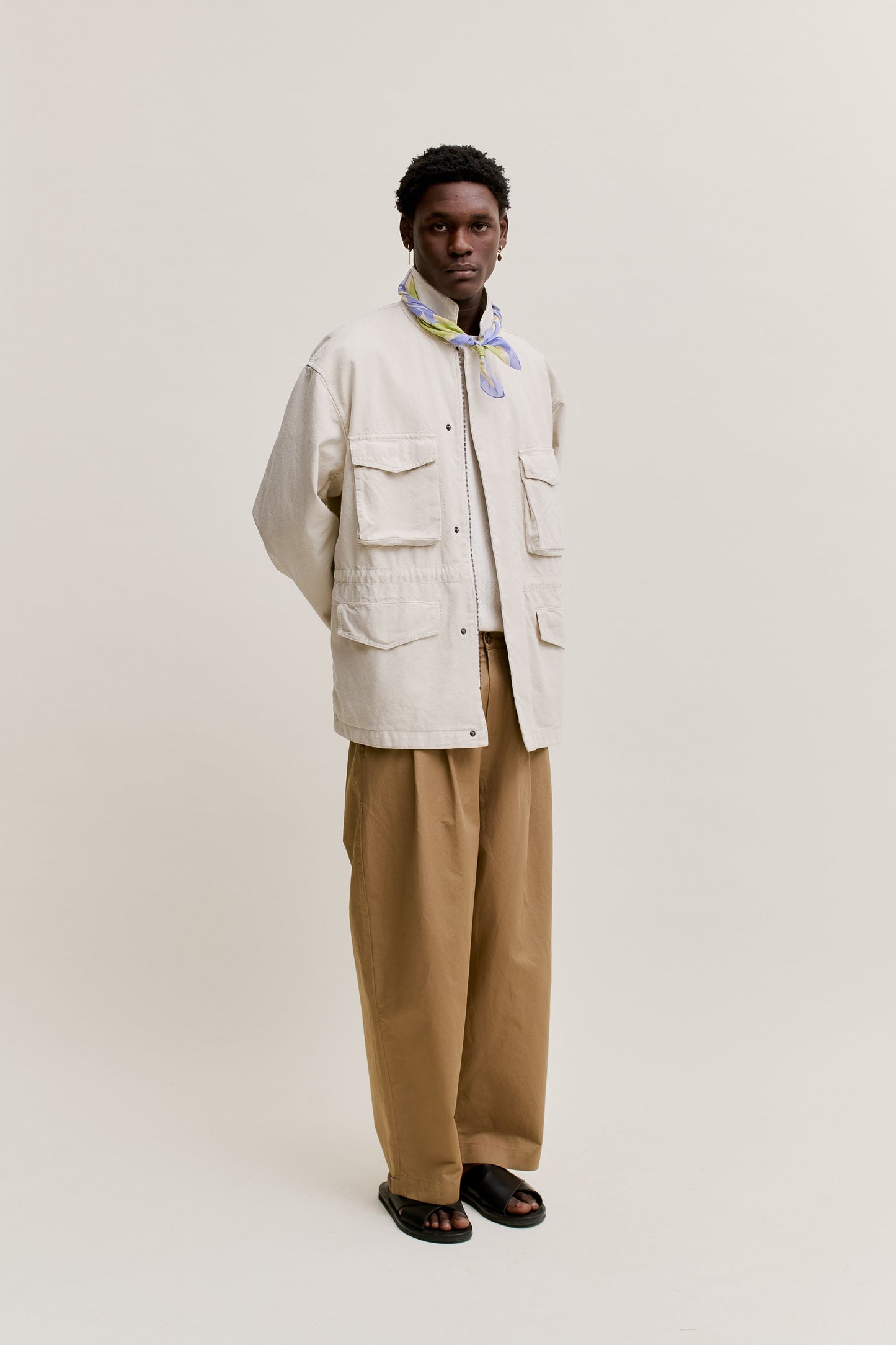 FLEXIBLE WIDE TROUSERS