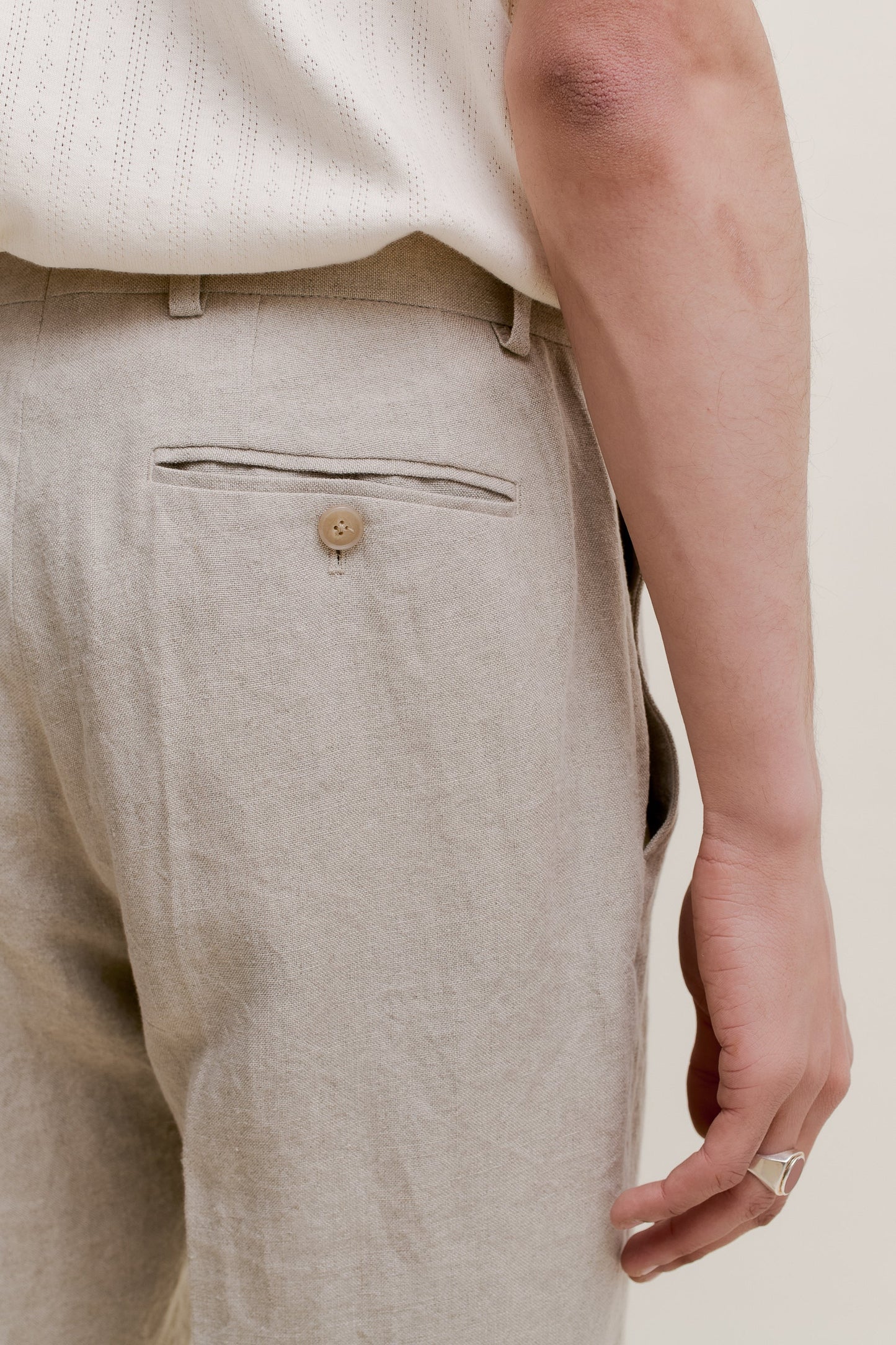 RELAXED TAILORED TROUSERS