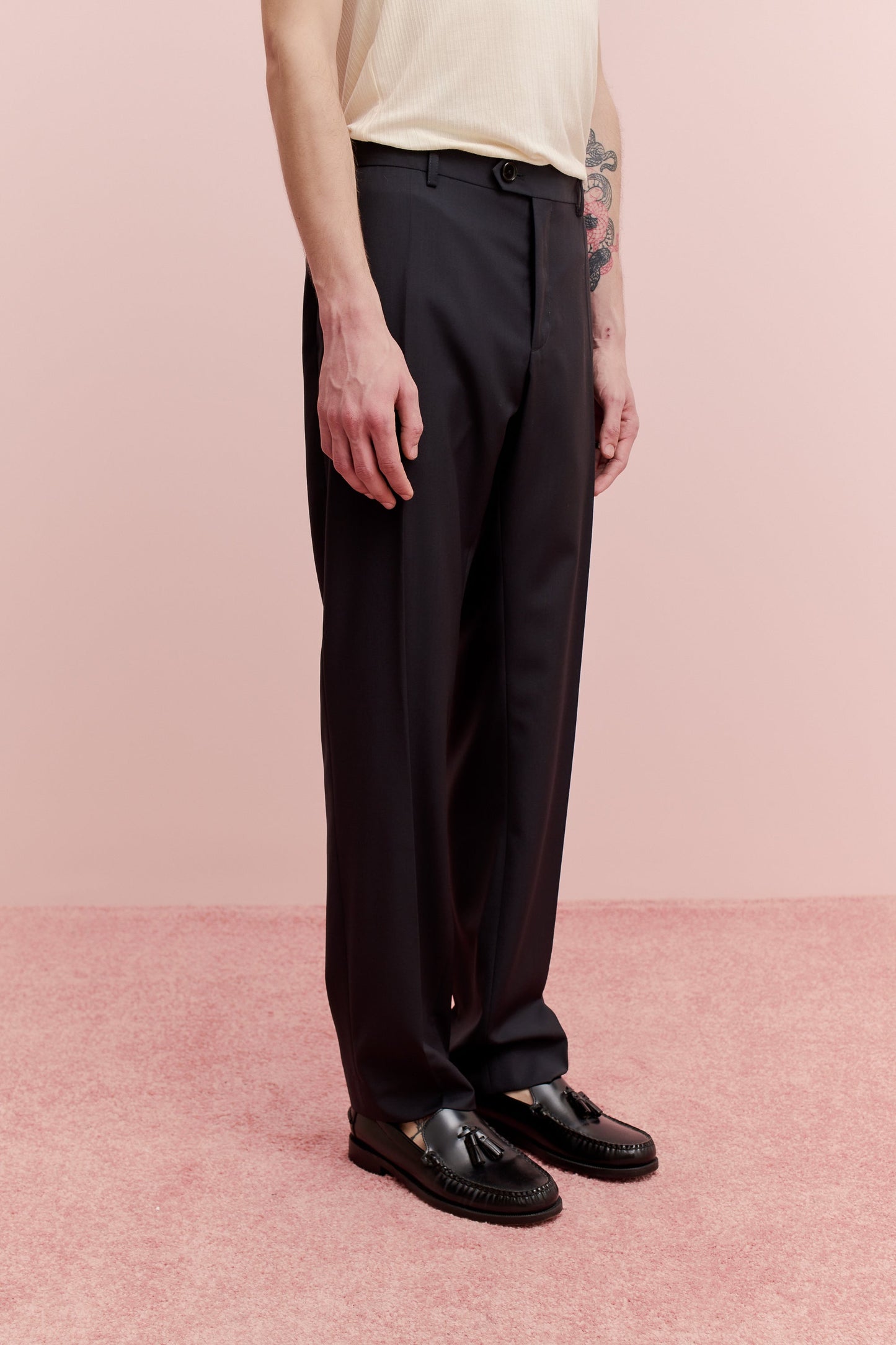 RELAXED TAILORED TROUSERS